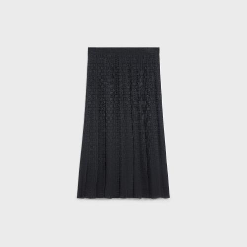  CELINE赛琳思琳 22年秋冬 女士 半身裙 亮泽哑光桑蚕丝睡衣风格半身裙 2J441967Q.38NO