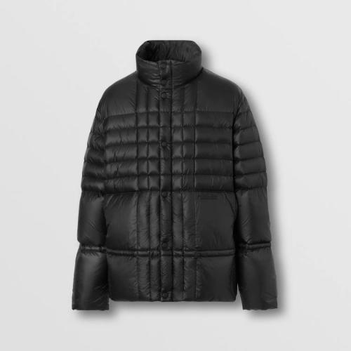 BURBERRY 22年秋冬 男士 徽标贴花绗缝外套 80584611