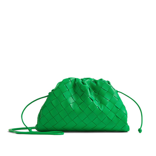 Bottega Veneta/葆蝶家 22新款Pouch系列 女士迷你鹦鹉绿色Intrecciato编织羊皮革单肩斜挎手拿包585852VCPP13722