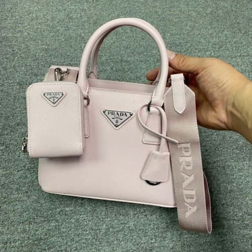  PRADA/普拉达 黑色logo徽标女士单肩斜挎包 1BA296-NZV-F0632 PLSX