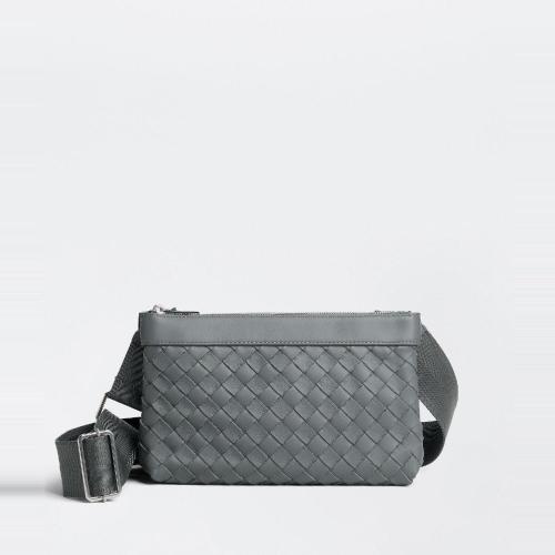  BV葆蝶家 22年秋冬 男士 单肩包 sac duo 651938V0E521242 预定商品1-3周发货