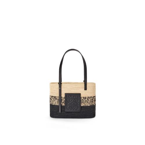  LOEWE罗意威 22年秋冬 女士 手提包 Square Basket bag in degrade raffia and calfskin A2230