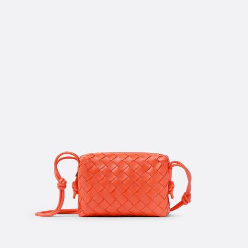  BV葆蝶家 22年秋冬 女士 收纳包 sac camera mini loop 680254V1G116583