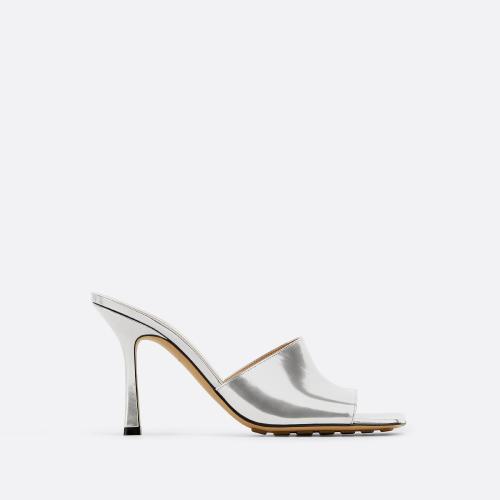  BV葆蝶家 22年秋冬 女士 高跟凉鞋 mules stretch 610538V2BG01414