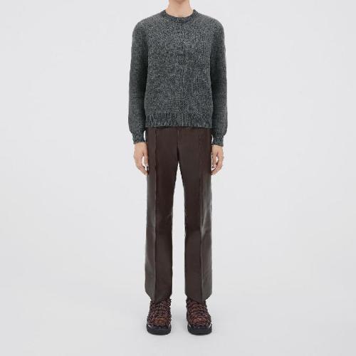  BV葆蝶家 22年秋冬 男士 针织衫 pull en laine seche d’epaisseur moyenne 720337V2FR01230