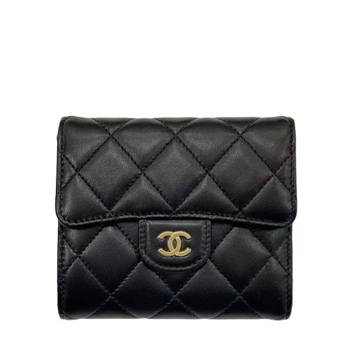 CHANEL/香奈儿 经典款 女士黑色棱纹小羊皮金色双C三折短款钱包