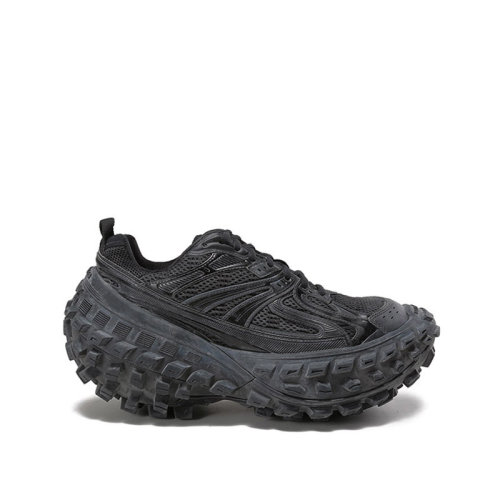 Balenciaga/巴黎世家 【22秋冬新款】男士Red Carpet系列DEFENDER夸张轮胎花纹磨损效果网眼厚底系带休闲运动鞋脏脏鞋 685613 W2RA6