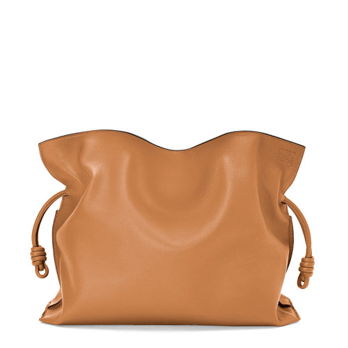 LOEWE/罗意威  Flamenco系列 女士XL号暖沙色纳帕小牛皮徽标印花磁扣单肩斜挎手提包0010591543