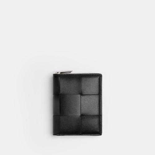  BV葆蝶家 22年秋冬 男士 钱包 portefeuille compact a fermeture zippee 708614VBWD28803