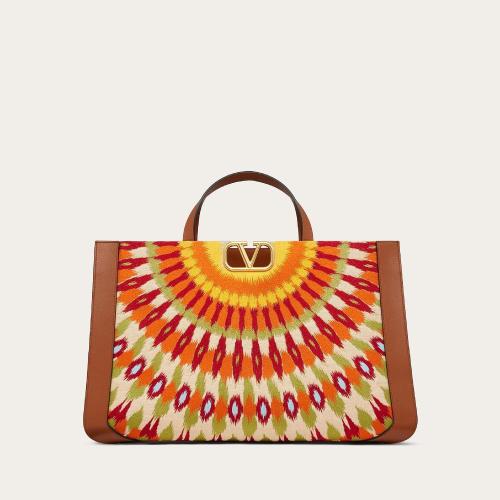  VALENTINO华伦天奴 22年秋冬 女士 手提包 SAC a MAIN EN RAPHIA A_VEC BRODERIE ROUND RAIN 1