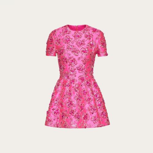 VALENTINO华伦天奴 22年秋冬 女士 连衣裙 ROBE COURTE EN JACQUARD 1B0VA0N67GVUWT