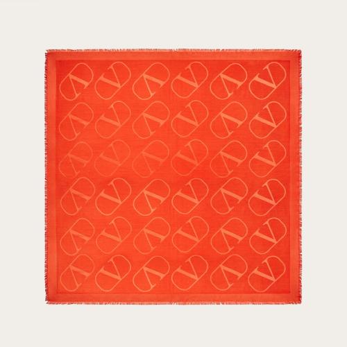  VALENTINO华伦天奴 22年秋冬 女士 披肩 Chale en laine et soie avec jacquard VLogo Signatu