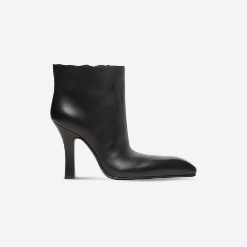 BALENCIAGA巴黎世家 22年秋冬 女士 短靴 Womens Falkon 105mm Bootie in Black 697409WBDH010