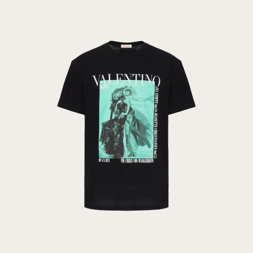  VALENTINO华伦天奴 22年秋冬 男士 短袖T恤 T-SHIRT RAS-DU-COU EN COTON IMPRIMé VALENTINO