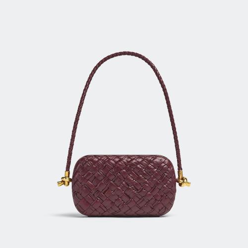  BV葆蝶家 22年秋冬 女士 手拿包 minaudiere a bandouliere knot 717623V2H412250