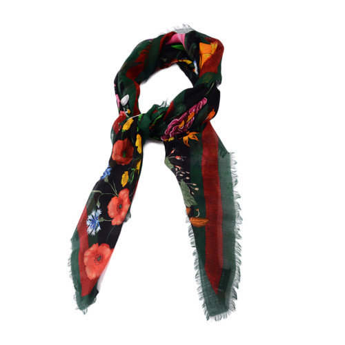 GUCCI/古驰 女士黑色花卉印花羊毛桑蚕丝披肩围巾围脖 452716-3G345-1066