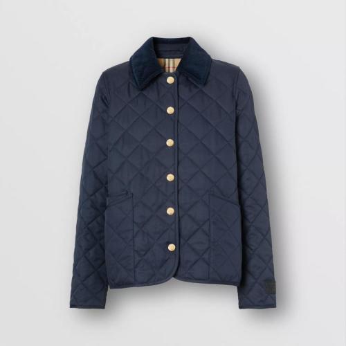  BURBERRY 22年秋冬 女士 灯芯绒衣领菱形绗缝外套 80498721