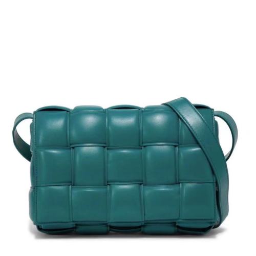 Bottega Veneta/葆蝶家   自然纹理小羊皮双面正交编织单肩豆腐包591970 VCQR1 3118【主推】女包