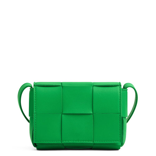 Bottega Veneta/葆蝶家 22新款Cassette系列 女士迷你鹦鹉绿色Intreccio编织牛皮革单肩斜挎包666688VMAY13722