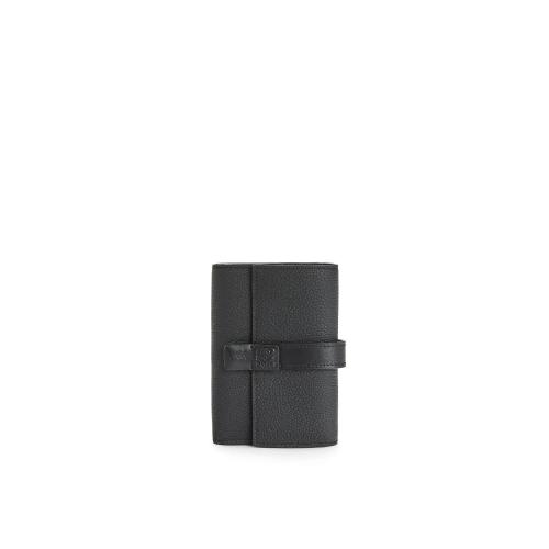  LOEWE罗意威 22年秋冬 女士 钱包 小号柔软粒面牛皮革垂直钱包 C660S86X01-1100 预定商品1-3周发货