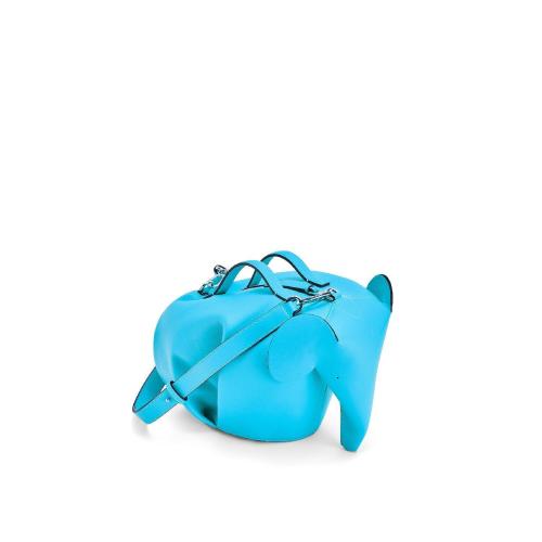  LOEWE罗意威 22年秋冬 男士 单肩包 Large Elephant bag in classic calfskin B623A18X01-5620