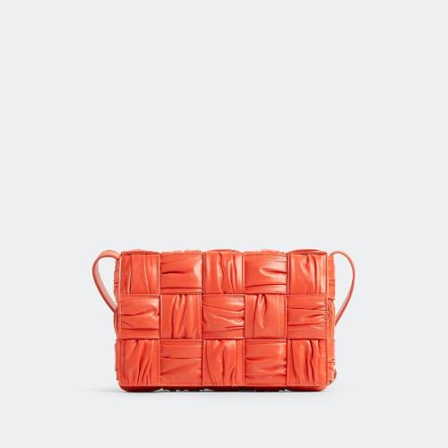 BV葆蝶家 22年秋冬 女士 单肩包 cassette 717089V2FY16584