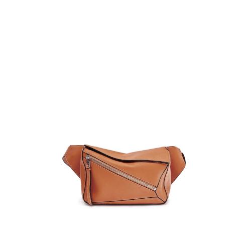  LOEWE罗意威 22年秋冬 男士 腰包 Small Puzzle Bumbag in classic calfskin B510P35X09-2530 预定商品1-3周发货