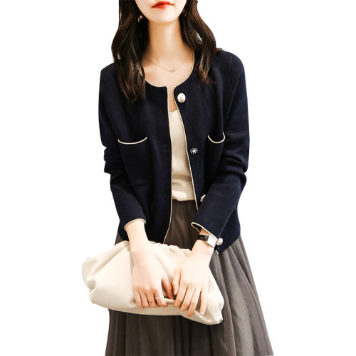 GeleiStory/GeleiStory 优雅小香风珍珠钻扣亮丝镶边羊毛针织短开衫   女装＞女针织衫/毛衣＞女士针织衫/毛衣