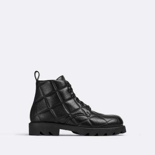  BV葆蝶家 22年秋冬 男士 短靴 strut grid 708999V02X01000