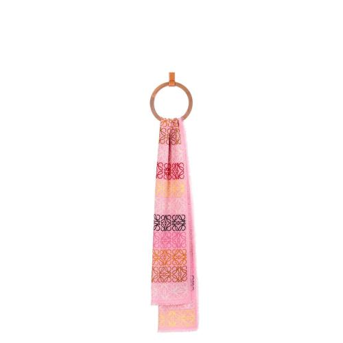  LOEWE罗意威 22年秋冬 女士 围巾 Anagram lines scarf in wool and cashmere F603253X01-7023