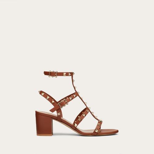  VALENTINO华伦天奴 22年秋冬 女士 高跟凉鞋 Sandales Rockstud a brides en veau. Talon?: 6