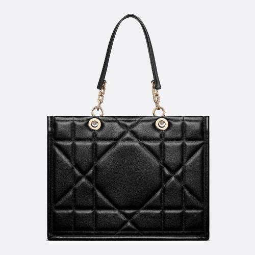  DIOR迪奥 22年秋冬 女士 手提包 中号 Dior Essential 手袋 M8721OZVJ_M900