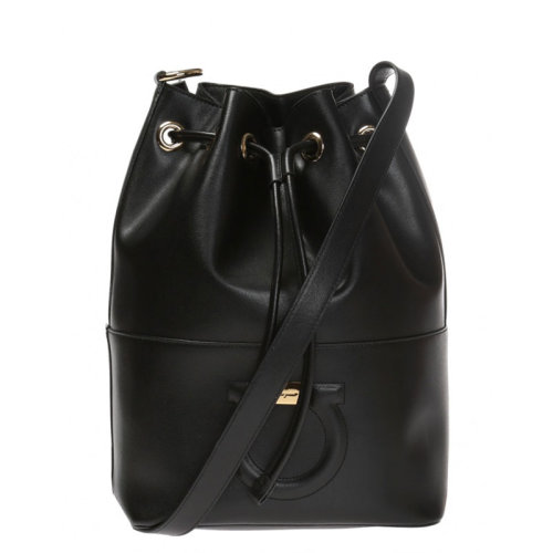 Salvatore Ferragamo/菲拉格慕 女士 女包 黑色皮革时尚斜挎包水桶包单肩包 21H085 694900