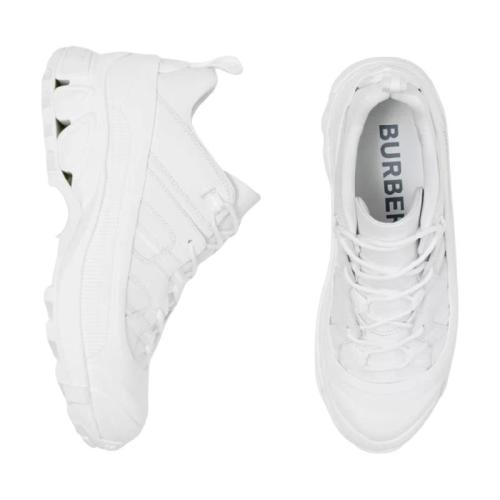 BURBERRY 22年秋冬 女士 皮革 Arthur 运动鞋 80372461 预定商品1-3周发货