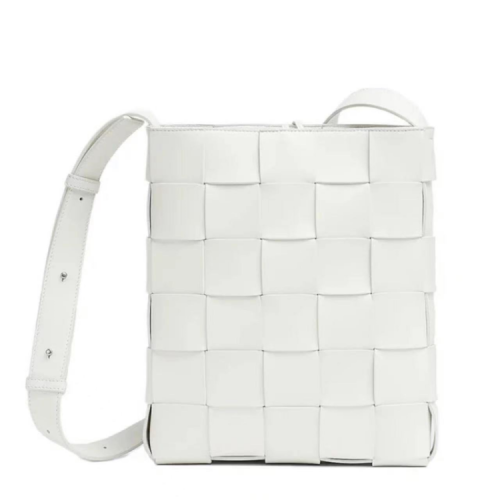 Bottega Veneta/葆蝶家  时尚百搭单肩斜跨包649601VMAY19007【主推】