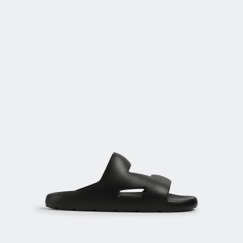  BV葆蝶家 22年秋冬 男士 平底凉鞋 band 690103V11T01000