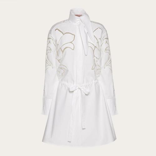  VALENTINO华伦天奴 22年秋冬 女士 连衣裙 ROBE COURTE EN POPELINE DE COTON BRODéE XB0VAZ0
