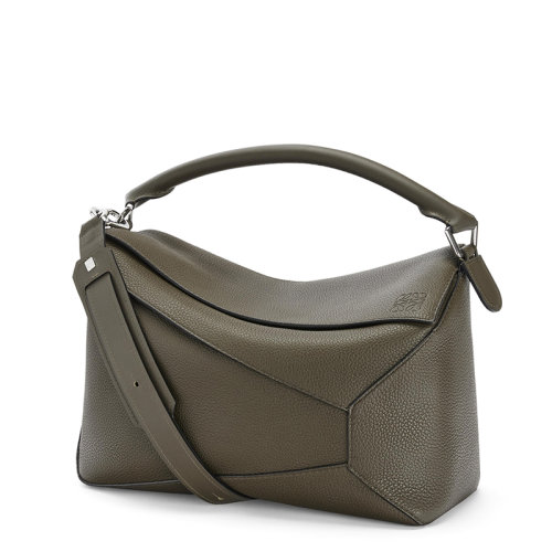 LOEWE/罗意威  Puzzle Edge系列 男士大号深卡其绿粒面小牛皮斜挎单肩手提拼图包0010595684