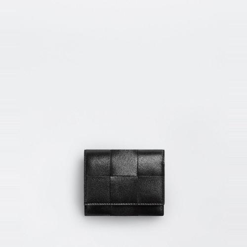 BV葆蝶家 22年秋冬 女士 钱包 portefeuille zippe a trois volets 667127VCQC18425