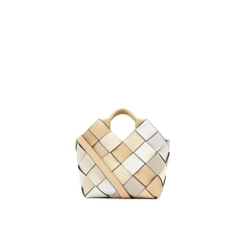  LOEWE罗意威 22年秋冬 女士 手提包 Small Surplus Leather Woven basket bag in calfskin A52