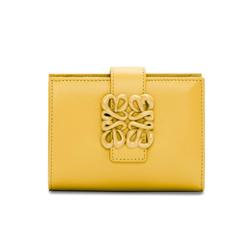 LOEWE/罗意威 23春夏新款 Anagram系列 女士中号淡黄釉小牛皮同色系标志按扣开合钱包C821W63X01-8762