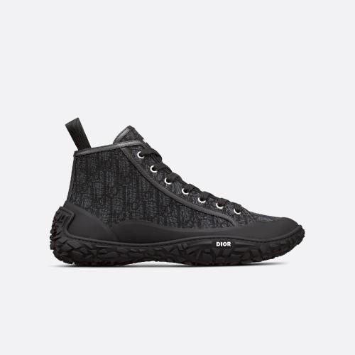  DIOR迪奥 22年秋冬 男士 休闲运动鞋 B28 高帮运动鞋 3SH131ZJW_H969 预定商品1-3周发货