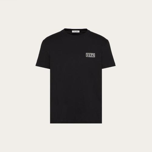  VALENTINO华伦天奴 22年春夏 男士 短袖T恤 T-SHIRT EN COTON A*w*VEC VLTN TAG WV3MG08G6LC0N 预定商品1-3周发货