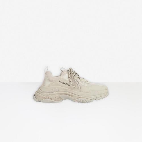 BALENCIAGA巴黎世家 22年春夏 男士 休闲运动鞋 Men%27s Triple S Sneaker in BEIGE 536737W2FW1 预定商品2-8周发货