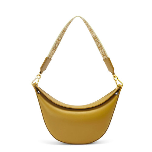 LOEWE/罗意威 22新款Luna系列 女士小号赭色缎面小牛皮半月形流浪包单肩手提腋下包A923PM1X01-8110