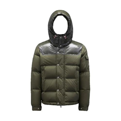  MONCLER蒙可蒙克莱 22年秋冬 男士 羽绒服 Chardon Short Down Jacket H20911A001205965Q833