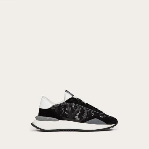  VALENTINO华伦天奴 22年秋冬 男士 休闲运动鞋 Baskets Lacerunner en dentelle et tissu ajou