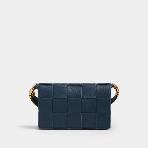  BV葆蝶家 22年秋冬 女士 单肩包 cassette 666870V17H13124