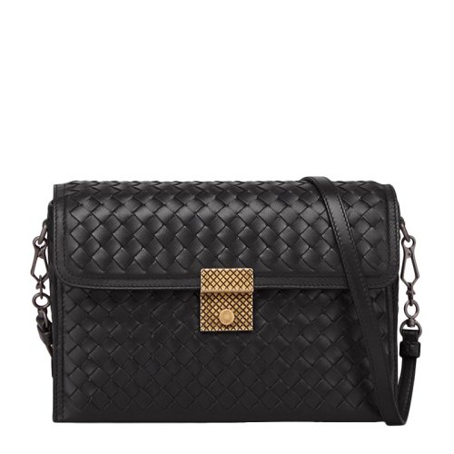 Bottega Veneta/葆蝶家  /INTRECCIATO系列女士黑色羊皮编制小号邮差包时尚翻盖单肩斜挎包黑色
