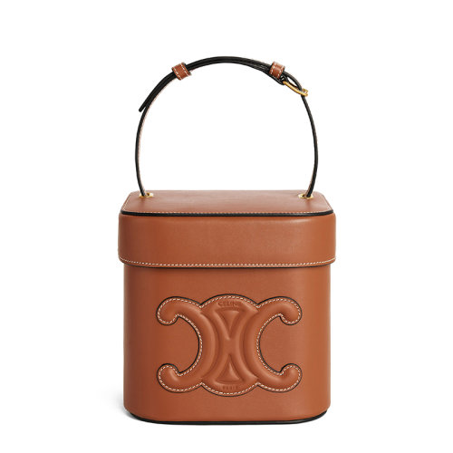 CELINE/赛琳 22新款TRIOMPHE系列 女士中号褐色牛皮饰有凯旋徽标盖子扣合单肩手提包199253DU3.04LU